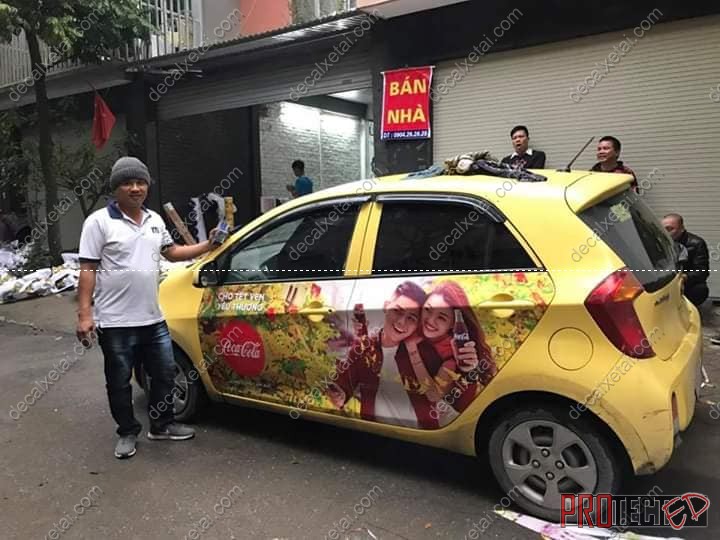 Dán decal xe ôtô cá nhân
