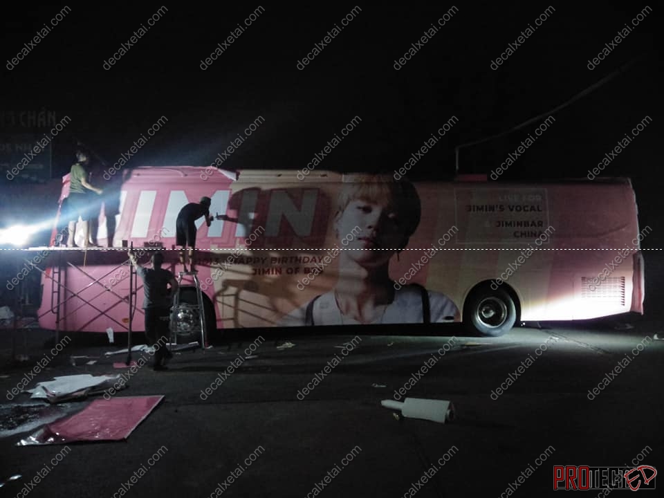 dán decal quảng cáo xe khách