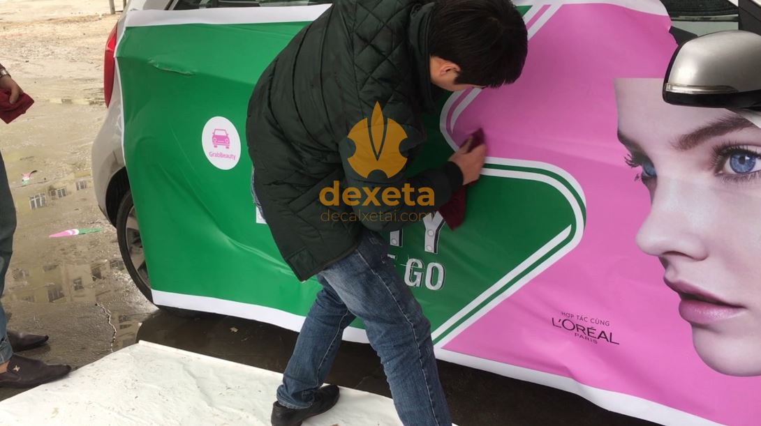 Dán Decal quảng cáo cùng Grab & Lazada