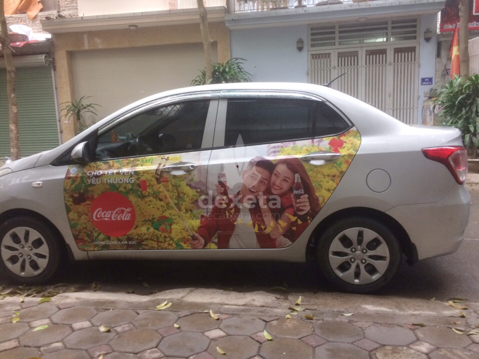 dan-decal-quang-cao-coca-cola