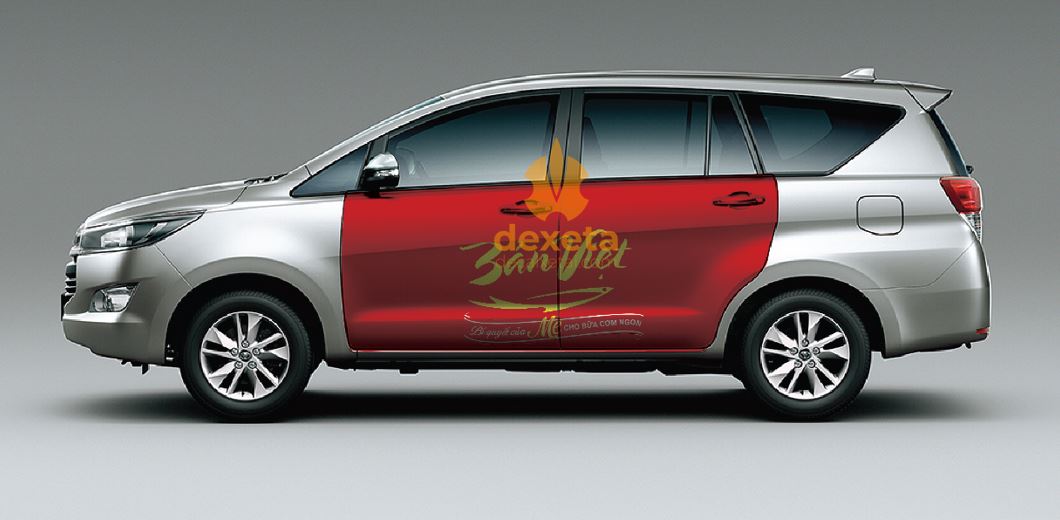 dan-quang-cao-tren-xe-gia-re