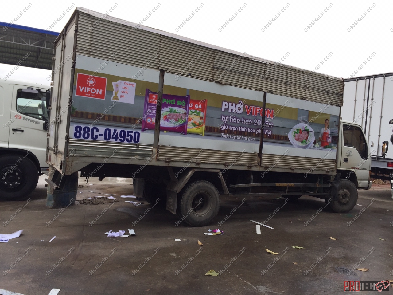 dán decal xe tải TPHCM