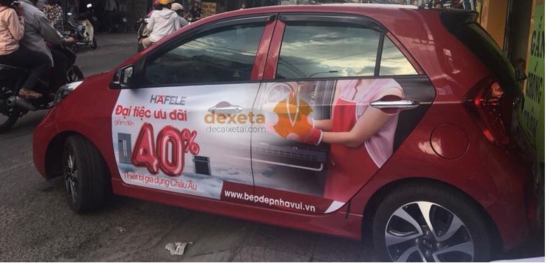 decal-quang-cao-tren-xe