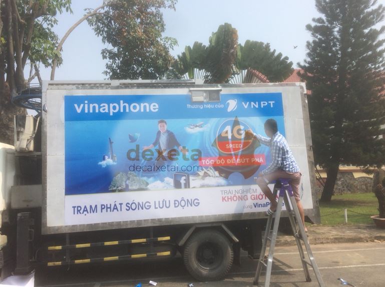 Dán decal xe tải có phạm luật?