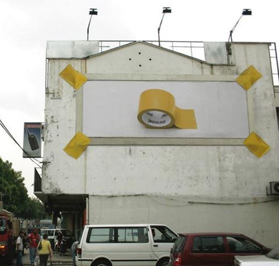 thi-cong-decal-quang-cao-ngoai-troi